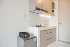 Modern Look Studio Tokyo Riverside PIK 2 Apartment By Travelio