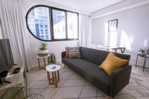 Stylish, Modern, Walk to Restaurants and CBD