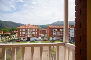 Apartamento con sol y vistas. - Carrejo