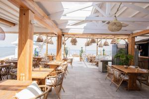 Gloo Glamping "by Checkin"