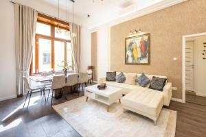 Classy Quentin Dream Home in the Heart of Budapest