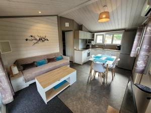 Chalets Chalet familial entre lac et foret : photos des chambres