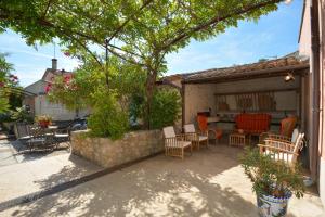 Villas St REMY AILLEURS : photos des chambres