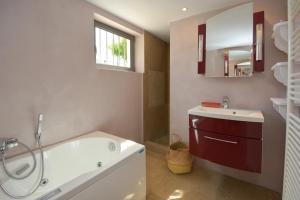 Villas St REMY AILLEURS : photos des chambres