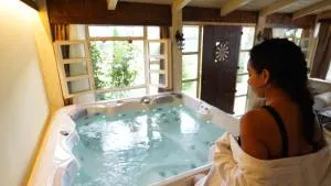 Vila Merak - Ciri Kače