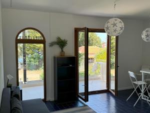 Diafanos Beach Apartments