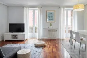 Always Easy I Escolta Real - Isla de Santa Clara