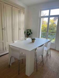 Lumineux T2 tout équipé Vichy Centre