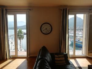 Appartements Appartement face au quai d'honneur : photos des chambres