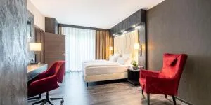 Best Western Hotel Schmoeker-Hof - 亨施泰特-乌尔茨堡