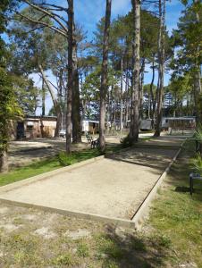 Appartements MOBIL - HOME 2 6p Bois de Bayadene : photos des chambres