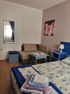 Blue Apartments & Suites