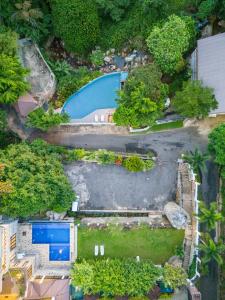 Eagle Regency Hotel