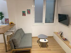 TINY STUDIOS Under the Akropolis -1-