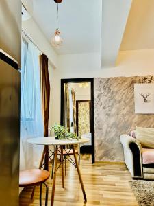 Ultracentral 2 bedrooms