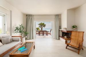 Pandora by halu!, Villa with sea view