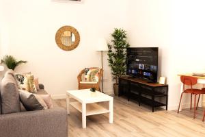 Chamartín Apartment - 4-звездочные отели в городе Мадрид