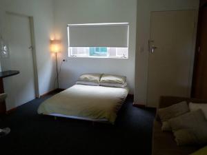 Comfortable and Spacious Studio