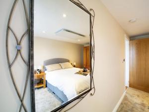 The Tractor Shed, a romantic barn retreat on the edge of Falmouth