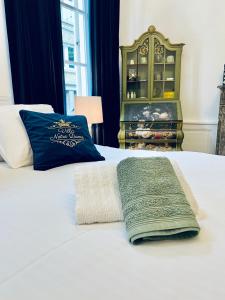 B&B / Chambres d'hotes LA SUITE de NOTRE DAME au pied du CHATEAU FORT : photos des chambres