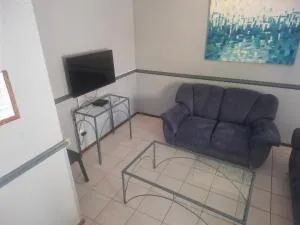 77 Pendleberry Grove - Warmbaths