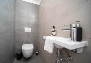 Free Parking Rooftop Budapest 4ppl