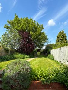 Lyndale House - Exclusive use, self catering, fpventures Stroud