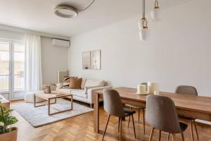 Graceful 2BR Apartment in Paleo Faliro by UPSTREET