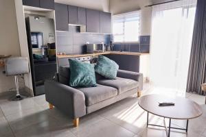 Lux apt 5min to Sandton 17