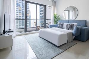 Frank Porter - Bay Central