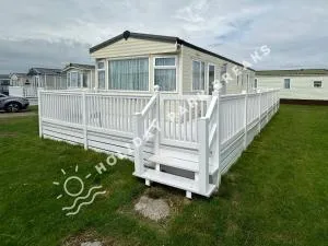 3 Bed Home from Home at Seal Bay Resort - Selsey