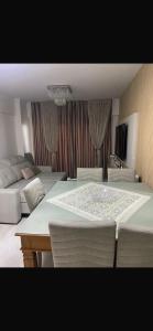 Edifício Paris vista mar 3 quartos