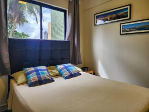 Prédio à beira-mar, Praia do Buração, Rio Vermelho