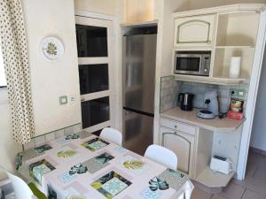 Villas Villa spacieuse avec piscine privee a La Gaude : photos des chambres