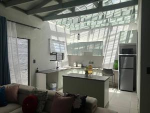 Cosy Nest 5 min2Sandton City 2