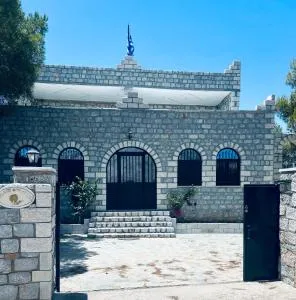 Terra Mani stone rental apartments - Psíon