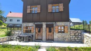 Apartmani Stara kuca