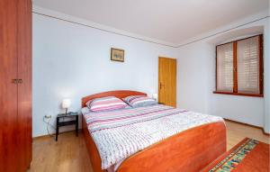 1 Bedroom Lovely Home In Vodnjan 