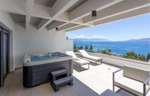 Cozy Apartment In Novi Vinodolski