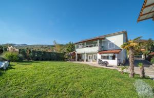 Stunning Apartment In Ika With Wifi 