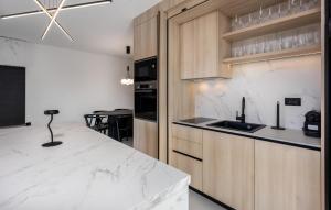 Nice Apartment In Novi Vinodolski