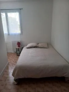 Habitación Saint Herblain Cerca a Nantes - La Chabossière