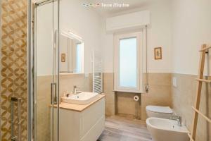 La Pace, Terre Marine