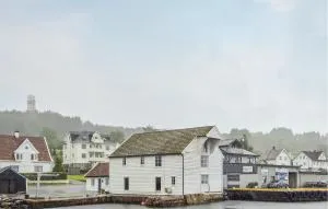 Nice Apartment In Fitjar With Wifi - Bømlo