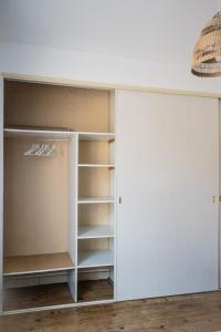 Maisons de vacances Maison de Lea, climatisee, 50 m marche local de Bergerac, terrasse : photos des chambres