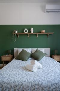 Maisons de vacances Maison de Lea, climatisee, 50 m marche local de Bergerac, terrasse : photos des chambres