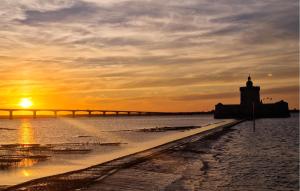 Cozy Apartment In Saint-Palais-Sur-Mer
