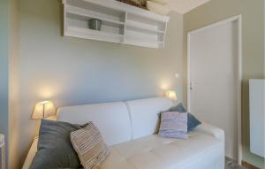 Appartements Nice Apartment In Saint-Palais-Sur-Mer : photos des chambres