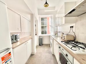 Bright Old Town City Centre Apartment