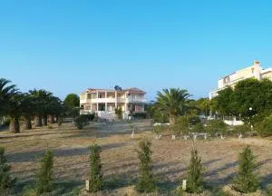 Sunny Flats - Chavriáta